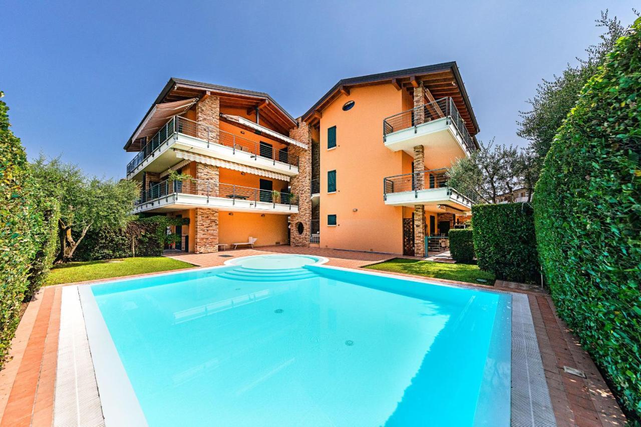 Annamaria 9 Apartment By Wonderful Italy Sirmione Exterior photo
